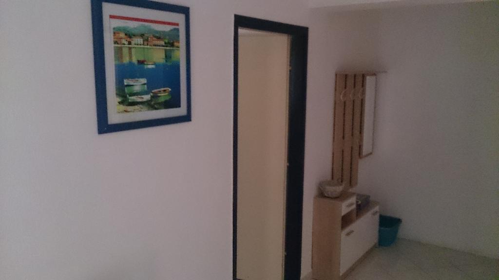 Mony Apartment